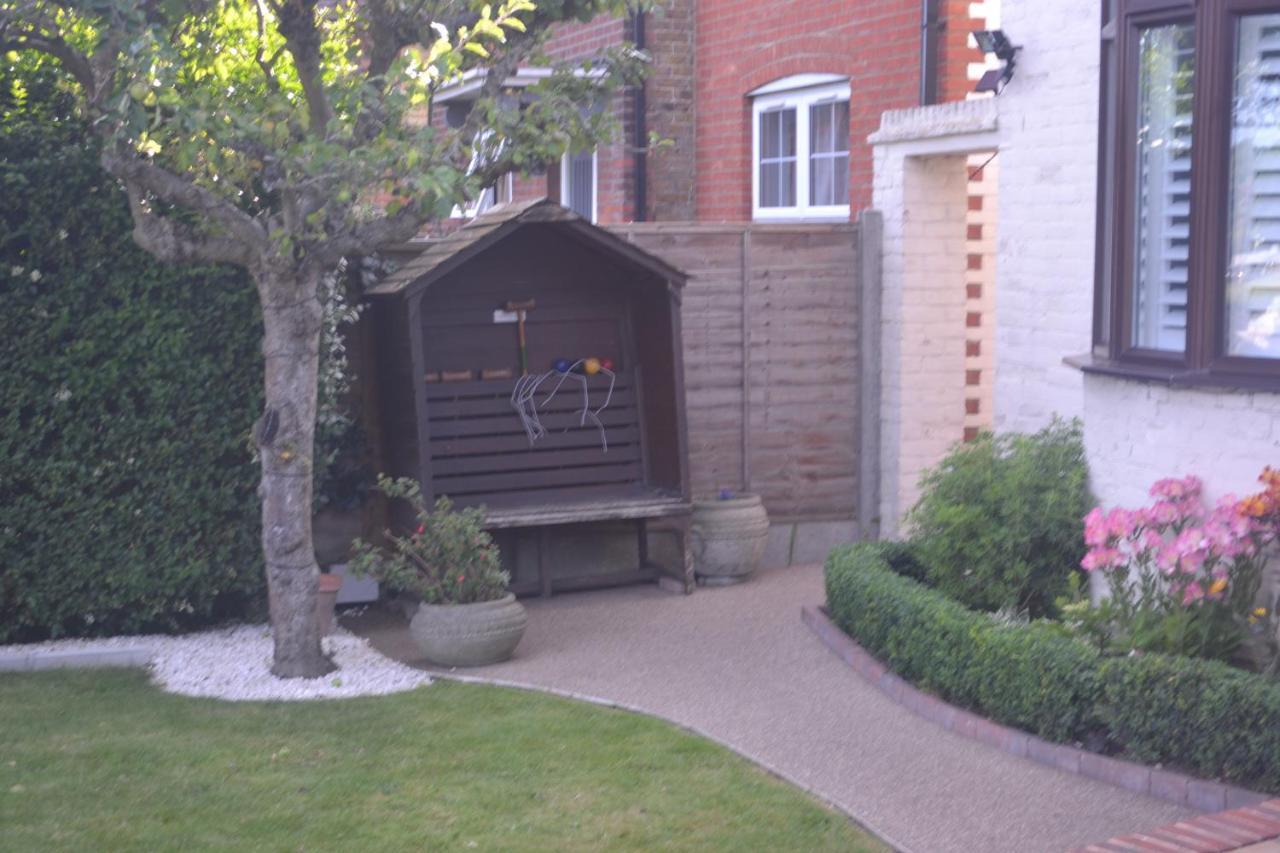 Harriet House B&B Canterbury Bagian luar foto